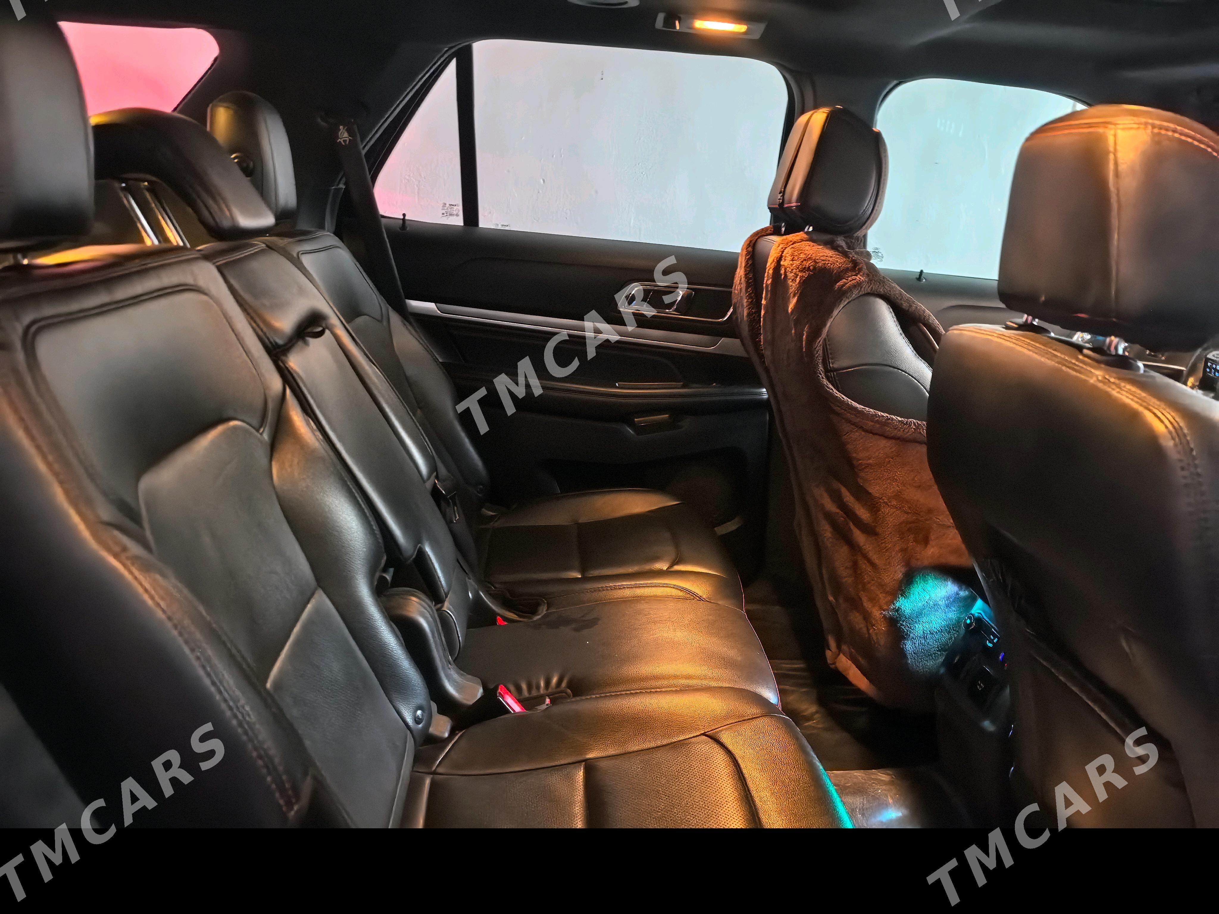 Ford Explorer 2017 - 340 000 TMT - Köneürgenç - img 4