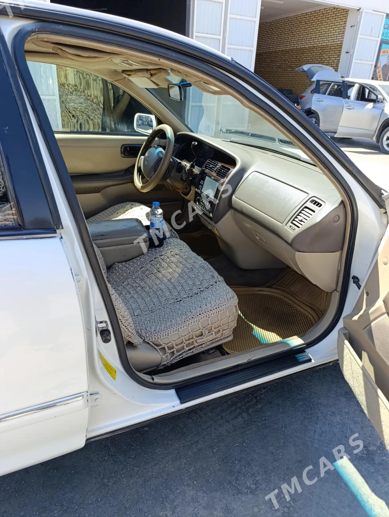 Toyota Avalon 1999 - 130 000 TMT - Mary - img 4