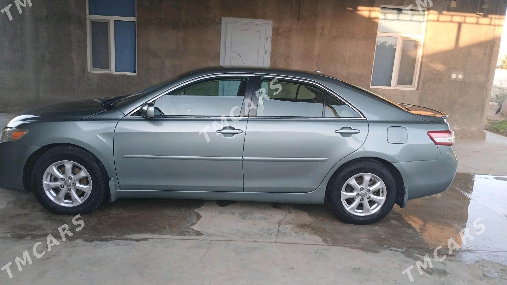 Toyota Camry 2011 - 190 000 TMT - Каракумский этрап - img 3
