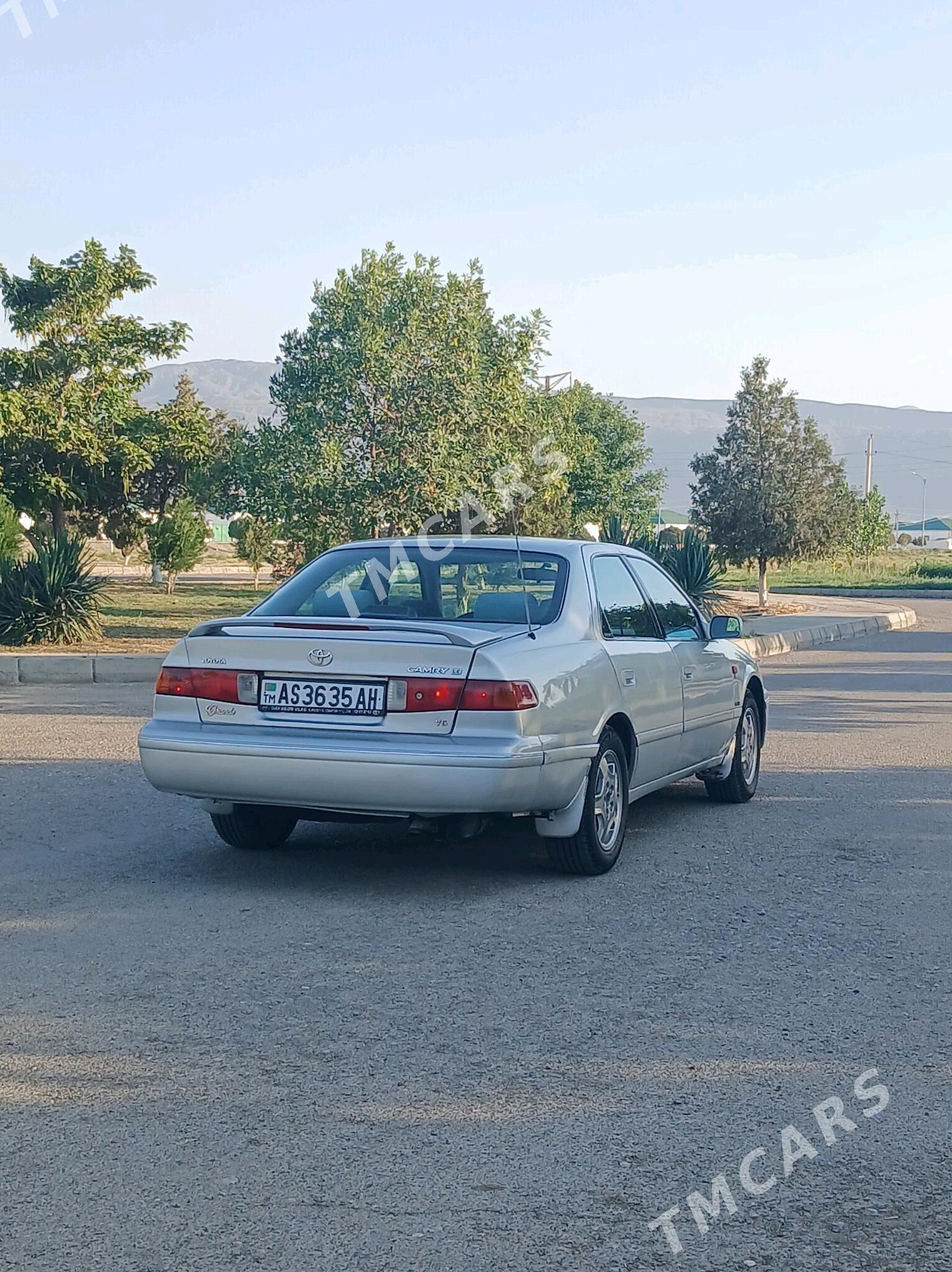 Toyota Camry 1999 - 115 000 TMT - Бахарден - img 3