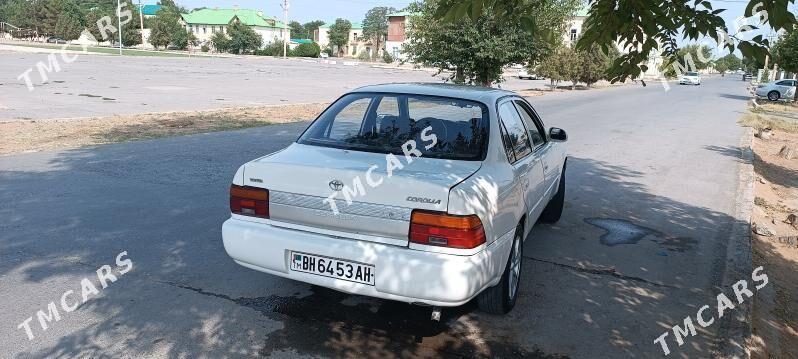 Toyota Corolla 1995 - 50 000 TMT - Ak bugdaý etraby - img 3