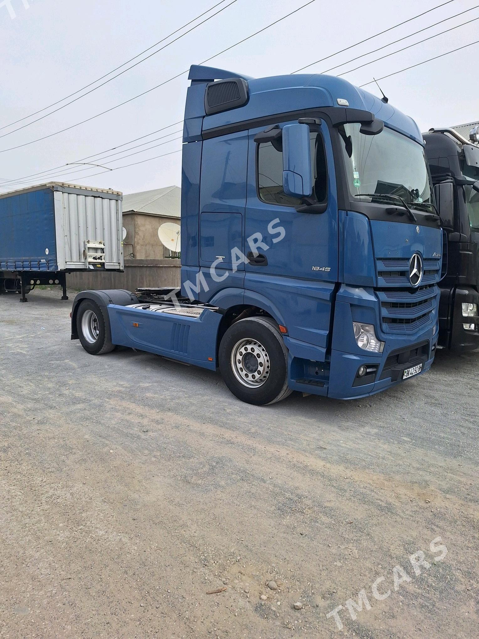 Mercedes-Benz ACTROS 3331 2014 - 700 000 TMT - Балканабат - img 2
