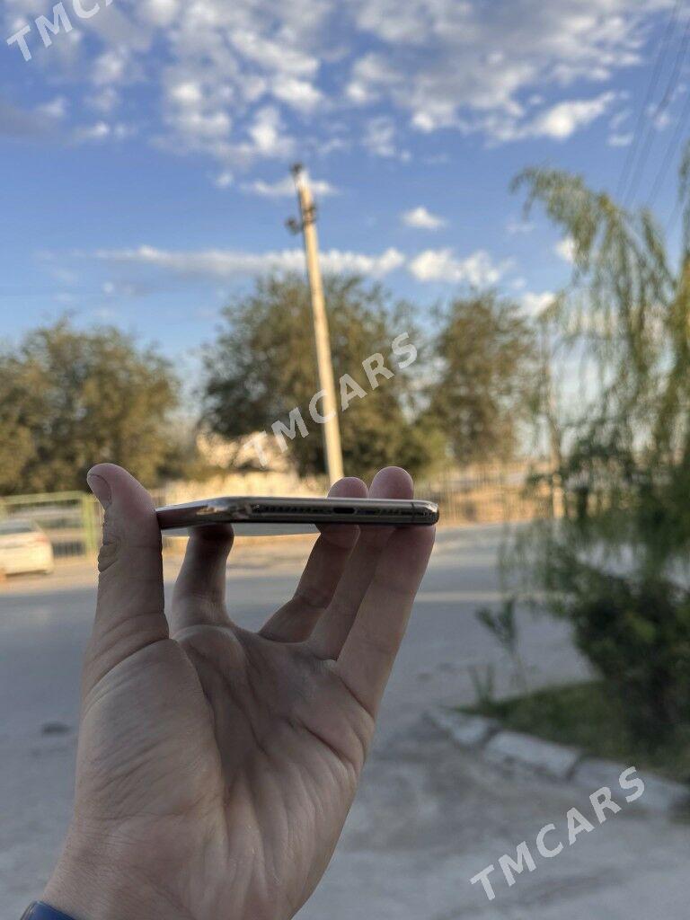 iPhone 11 pro Max 🟡 - Бахарден - img 3