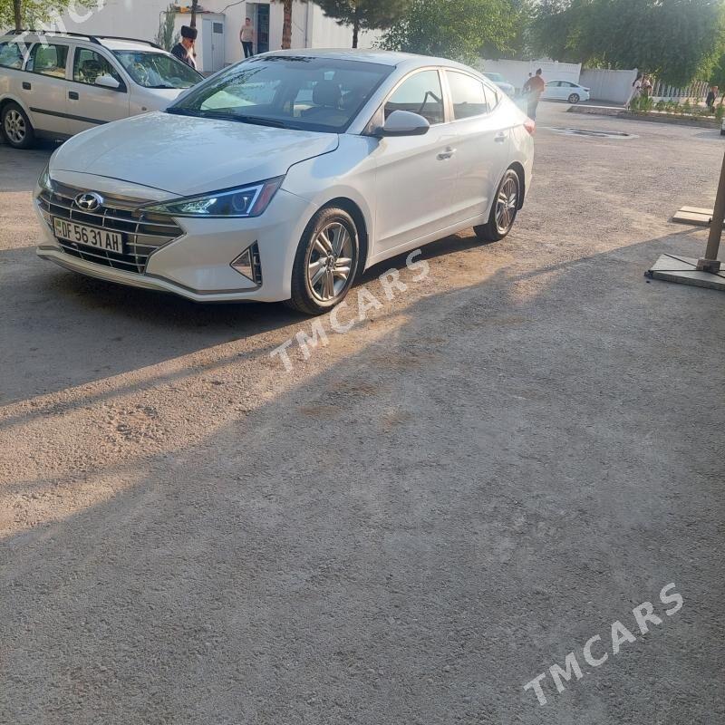 Hyundai Elantra 2019 - 210 000 TMT - 30 mkr - img 3