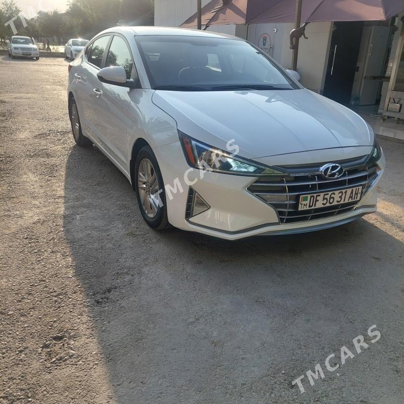 Hyundai Elantra 2019 - 210 000 TMT - 30 mkr - img 2