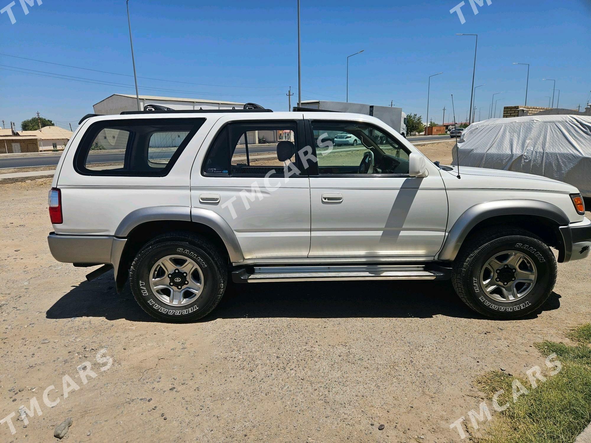 Toyota 4Runner 2002 - 175 000 TMT - Мары - img 2