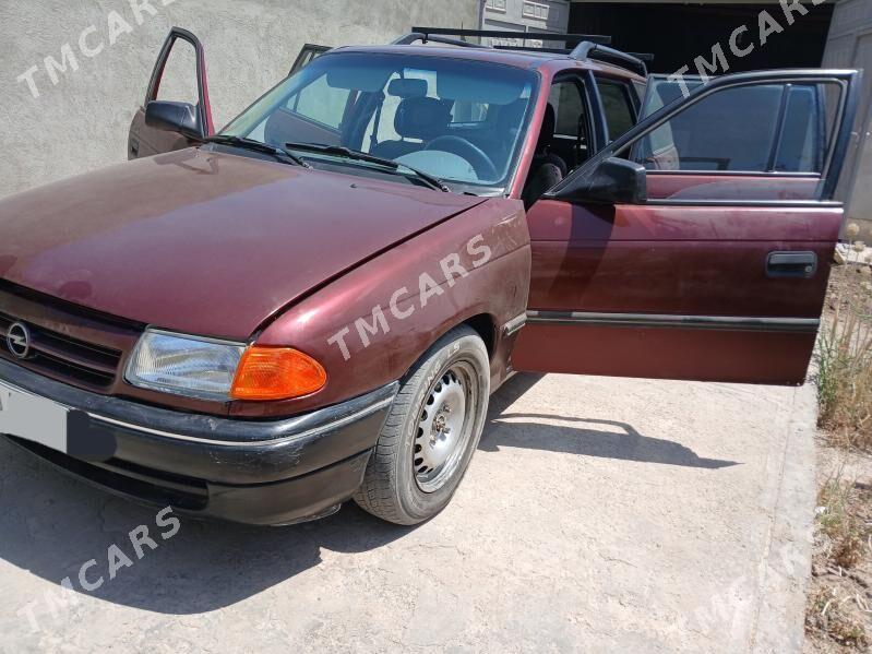 Opel Astra 1993 - 30 000 TMT - Дашогуз - img 3