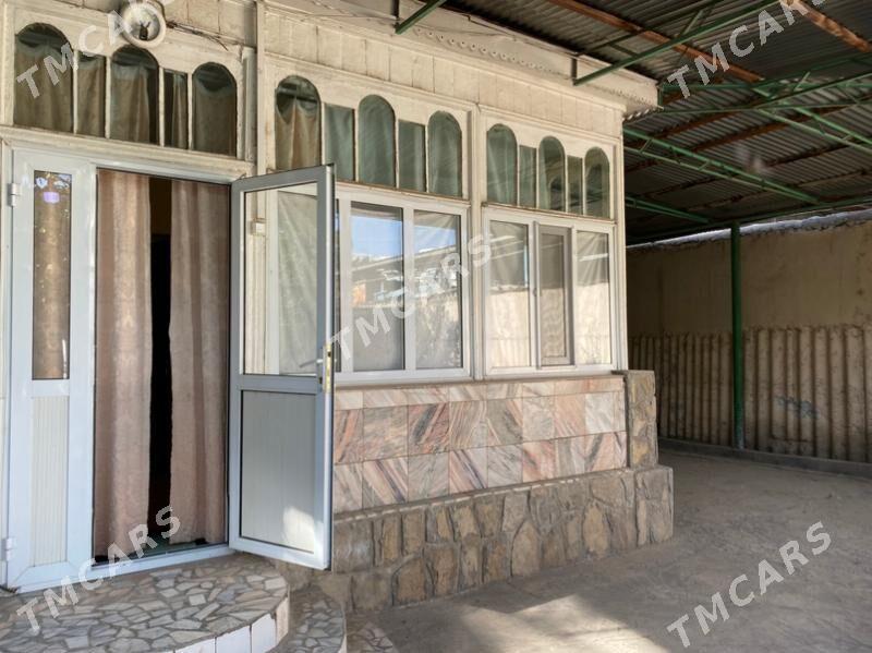 Satlyk Ak altyn howly - Aşgabat - img 3