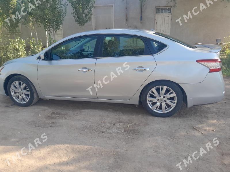 Nissan Sentra 2014 - 135 000 TMT - Гурбансолтан Едже - img 3