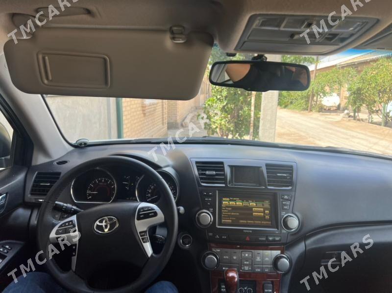 Toyota Highlander 2011 - 380 000 TMT - Дянев - img 5