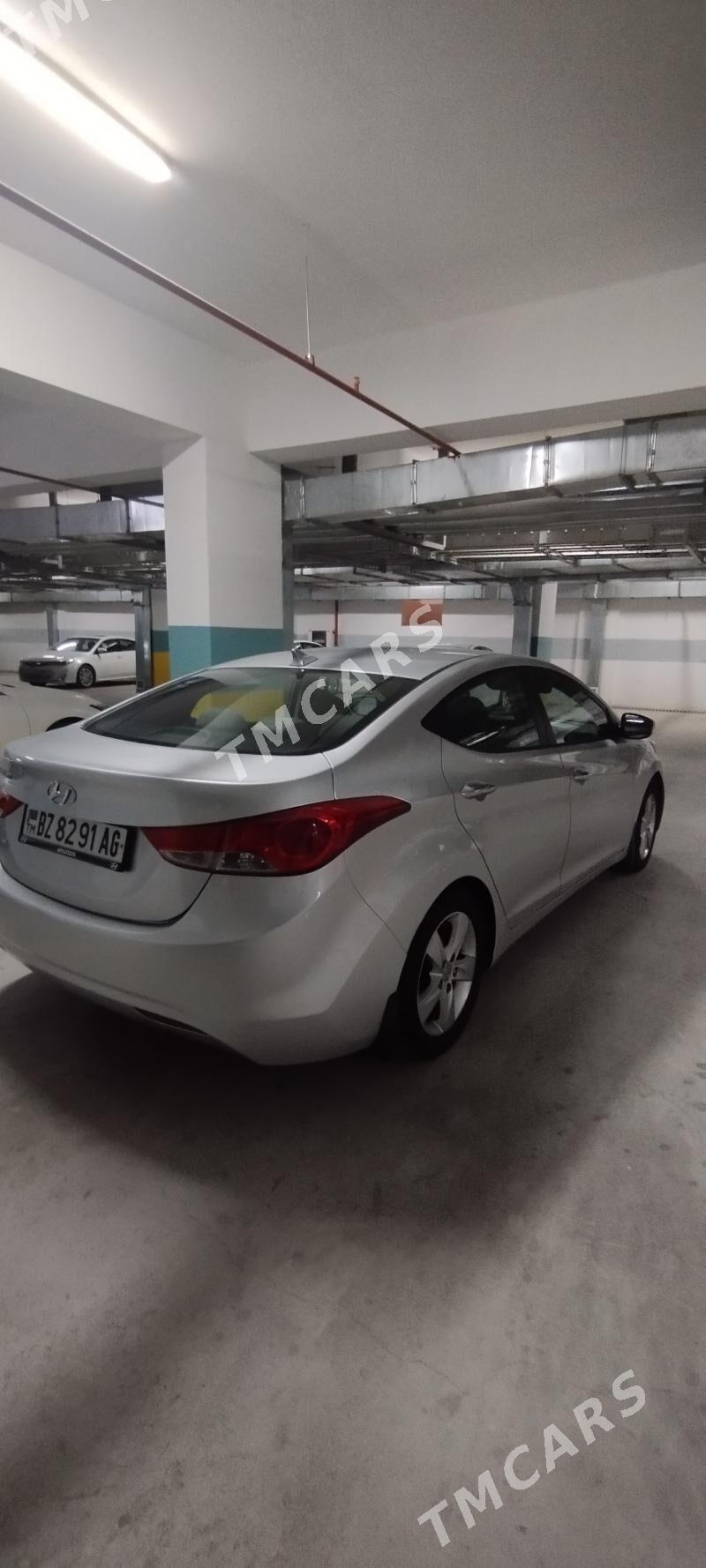 Hyundai Elantra 2011 - 155 000 TMT - Ашхабад - img 4