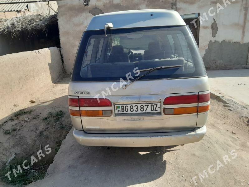 Toyota Town Ace 1995 - 35 000 TMT - Гурбансолтан Едже - img 3