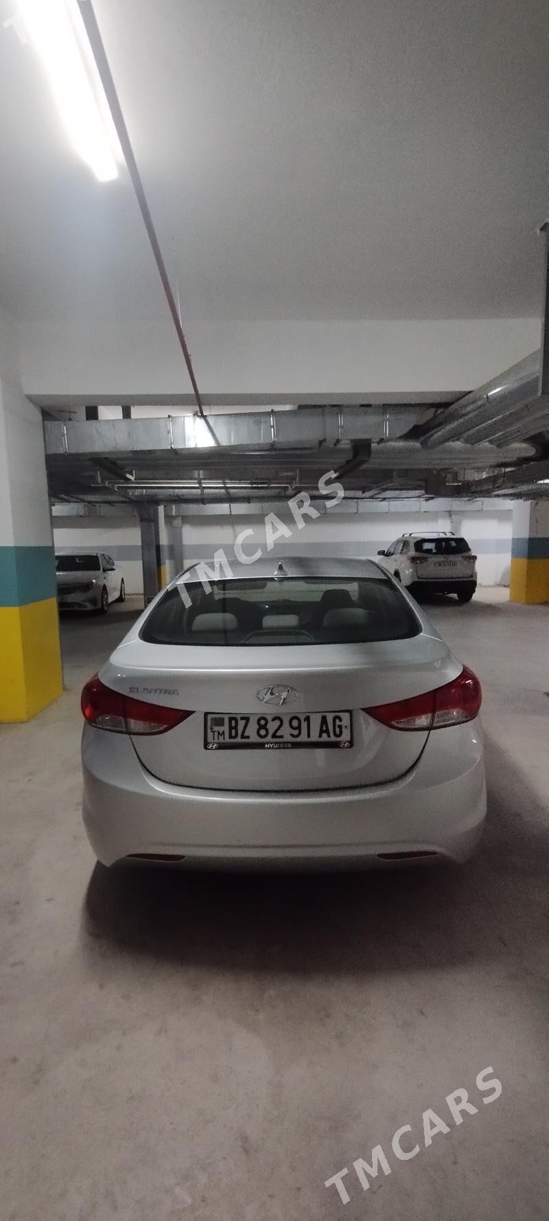 Hyundai Elantra 2011 - 155 000 TMT - Ашхабад - img 6