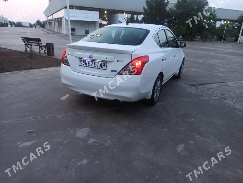 Nissan Versa 2012 - 100 000 TMT - Änew - img 3