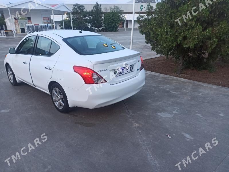 Nissan Versa 2012 - 100 000 TMT - Änew - img 5