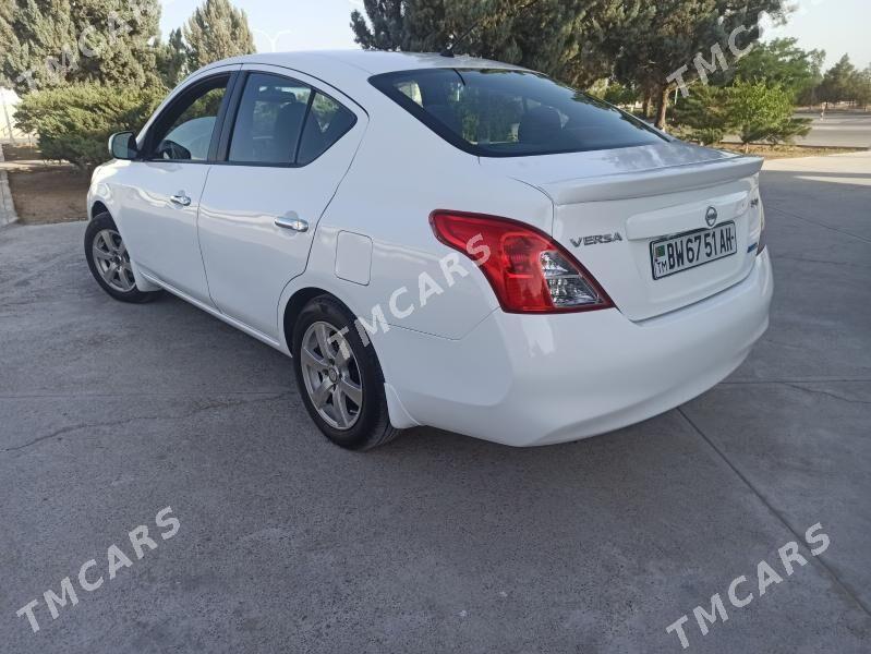 Nissan Versa 2012 - 100 000 TMT - Änew - img 7