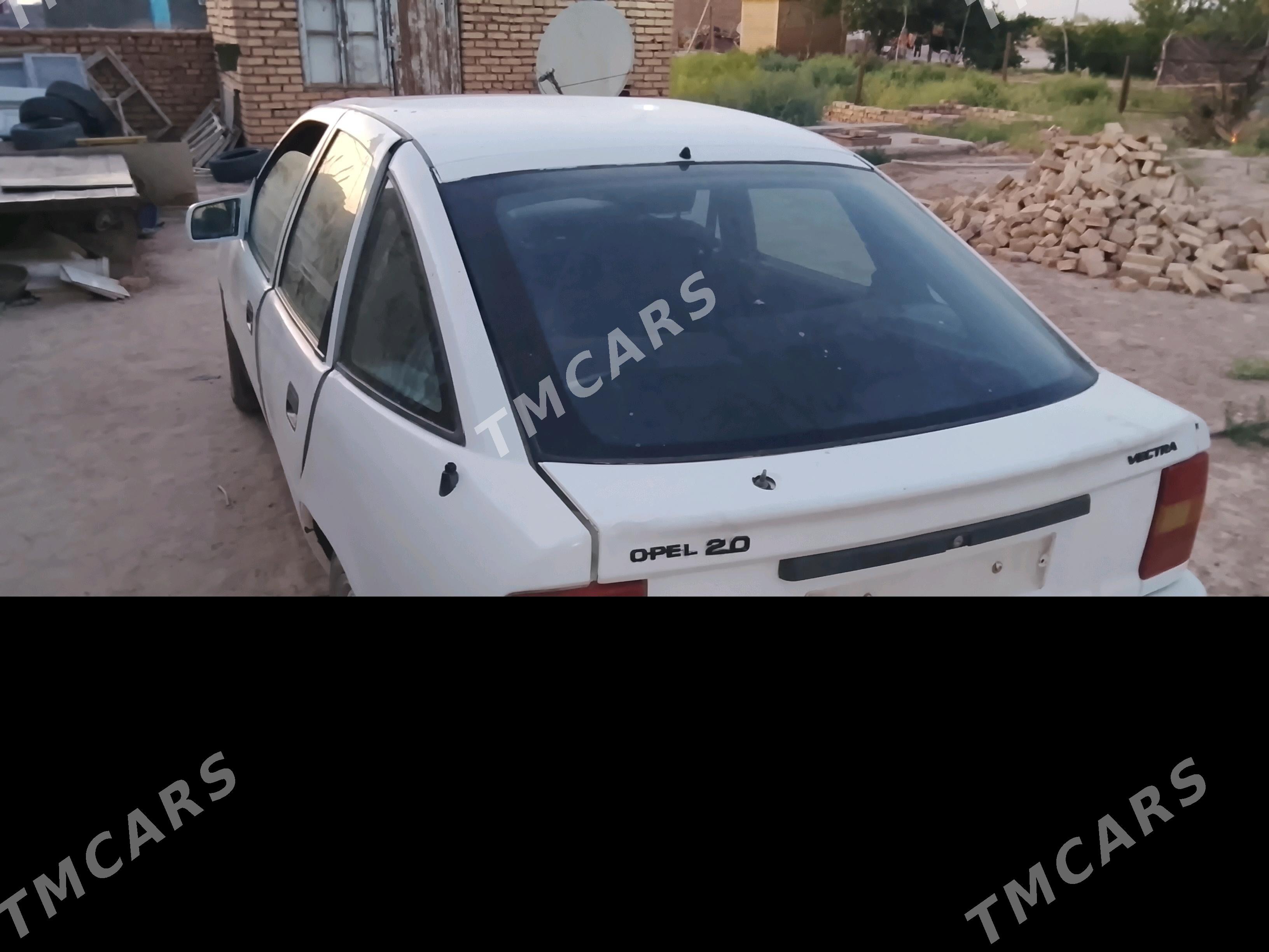 Opel Vectra 1990 - 12 000 TMT - Sarahs - img 2