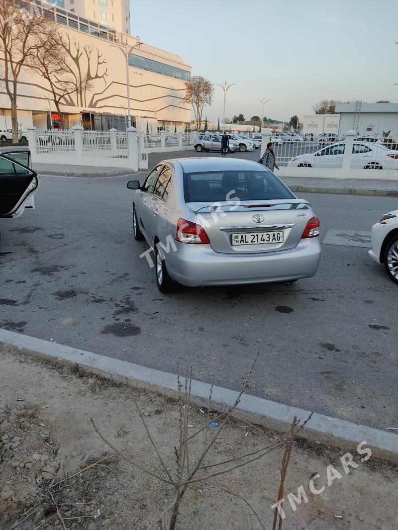Toyota Yaris 2011 - 140 000 TMT - Гарадамак Шор - img 6