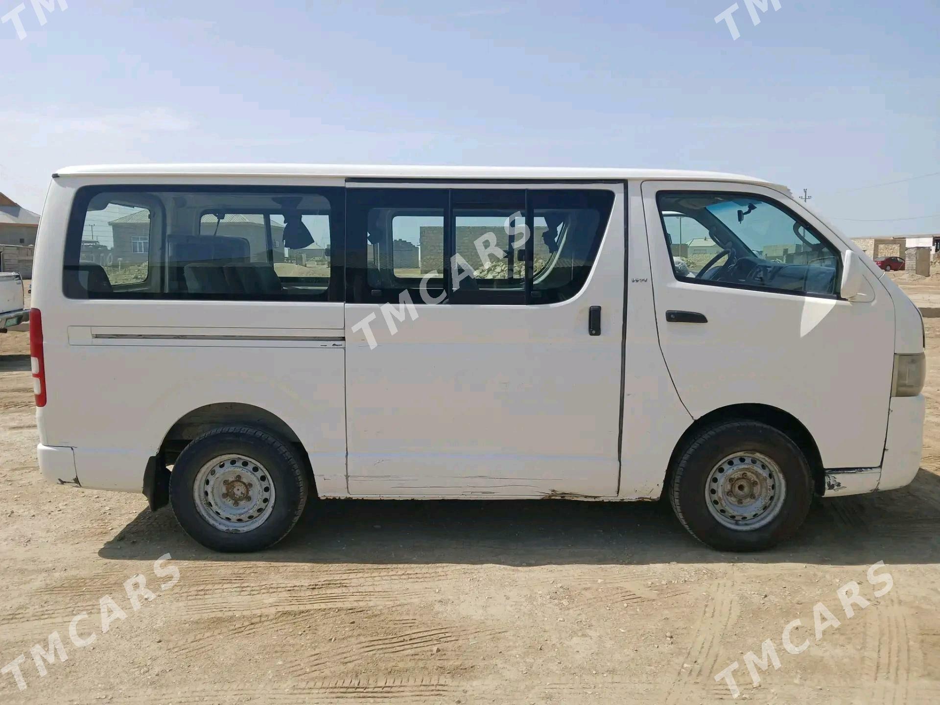 Toyota Hiace 2007 - 180 000 TMT - Esenguly - img 4