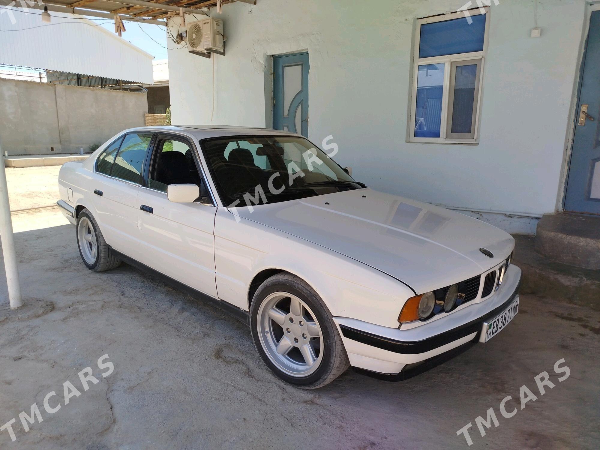 BMW 525 1994 - 35 000 TMT - Мары - img 3