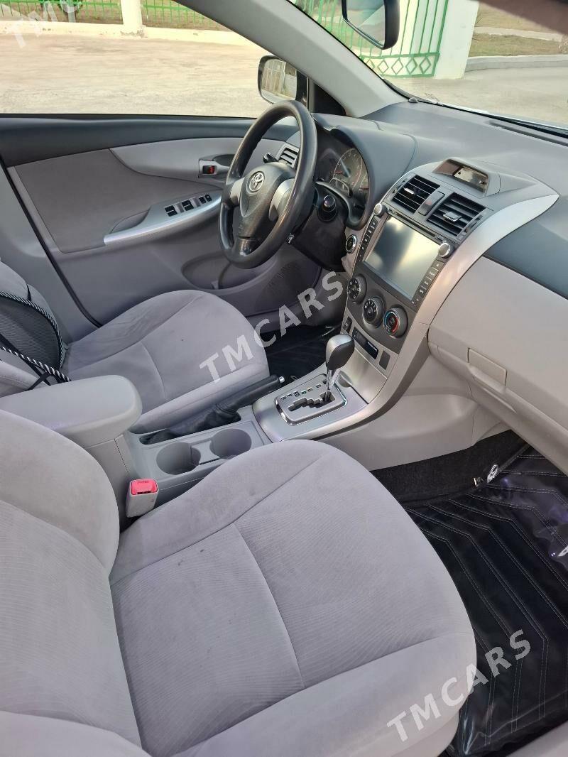 Toyota Corolla 2011 - 154 000 TMT - Ашхабад - img 2