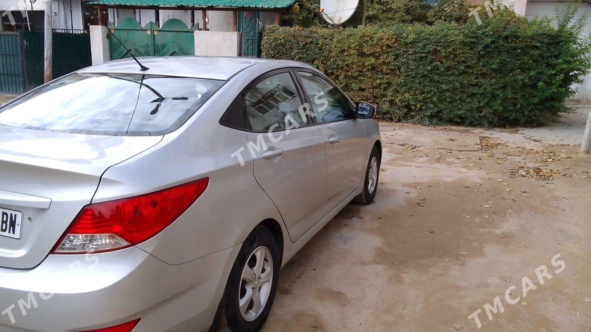 Hyundai Accent 2014 - 142 000 TMT - Туркменбаши - img 3