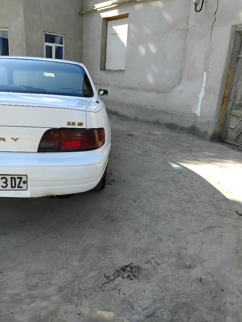 Toyota Camry 1993 - 70 000 TMT - Кёнеургенч - img 2