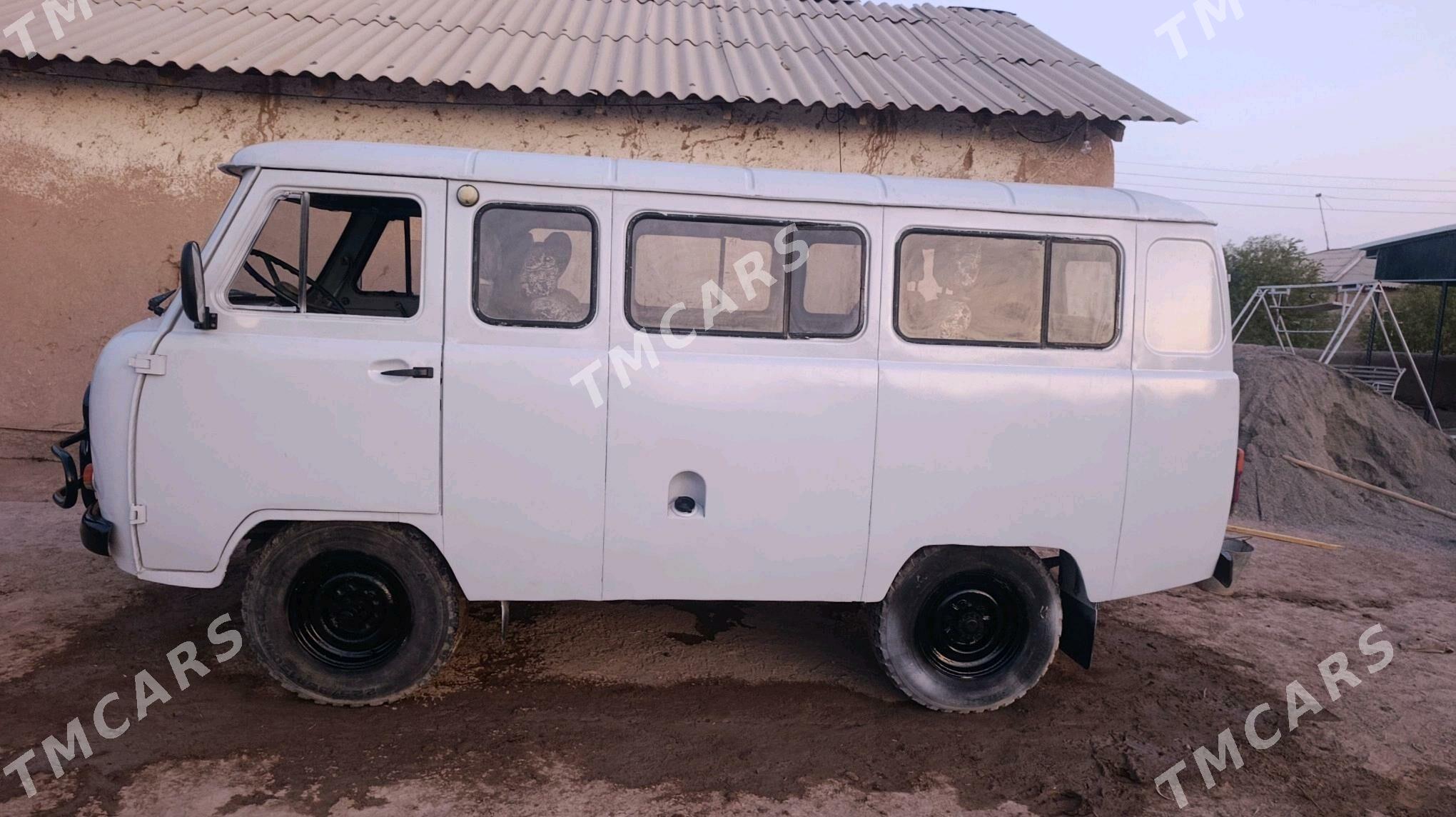 UAZ 2206 2000 - 25 000 TMT - Кёнеургенч - img 3