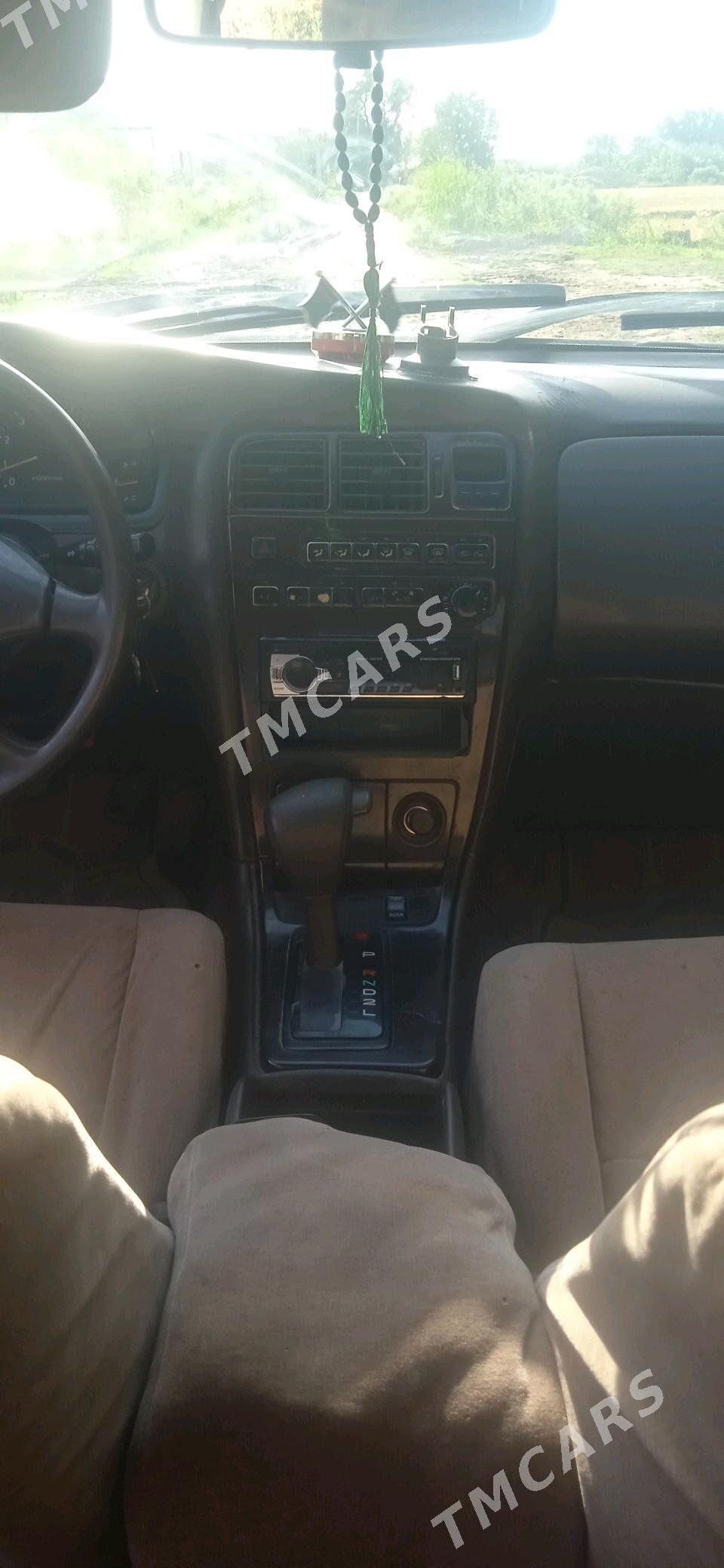 Toyota Mark II 1994 - 33 000 TMT - Дашогуз - img 2