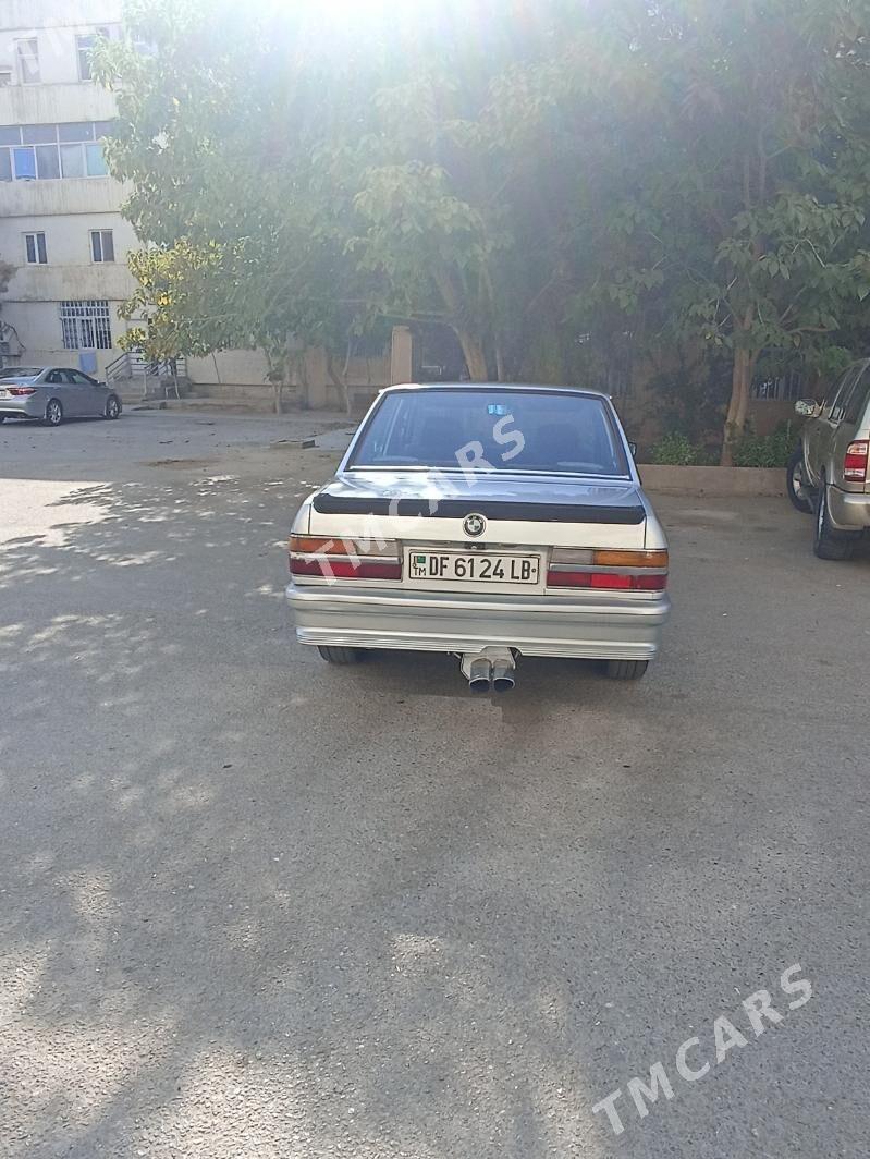 BMW 535 1983 - 30 000 TMT - Büzmeýin GRES - img 2