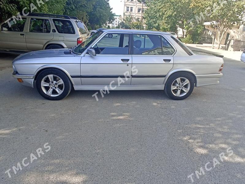 BMW 535 1983 - 30 000 TMT - Büzmeýin GRES - img 5