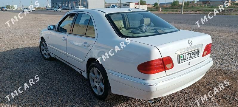 Mercedes-Benz E320 1998 - 70 000 TMT - Mary - img 3
