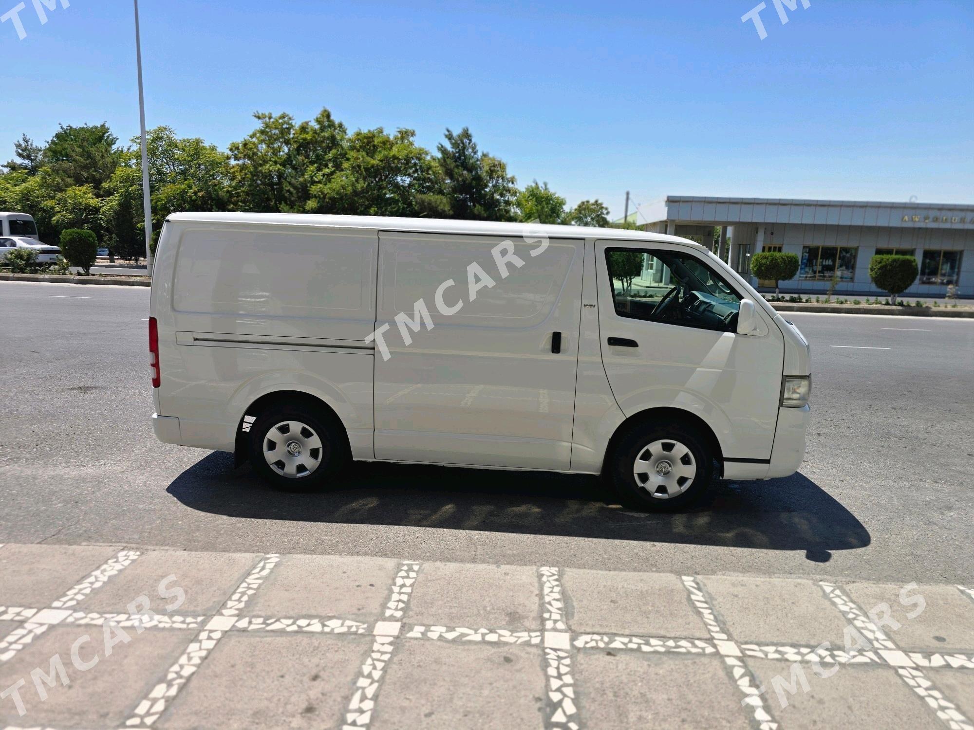 Toyota Hiace 2010 - 300 000 TMT - Туркменабат - img 2