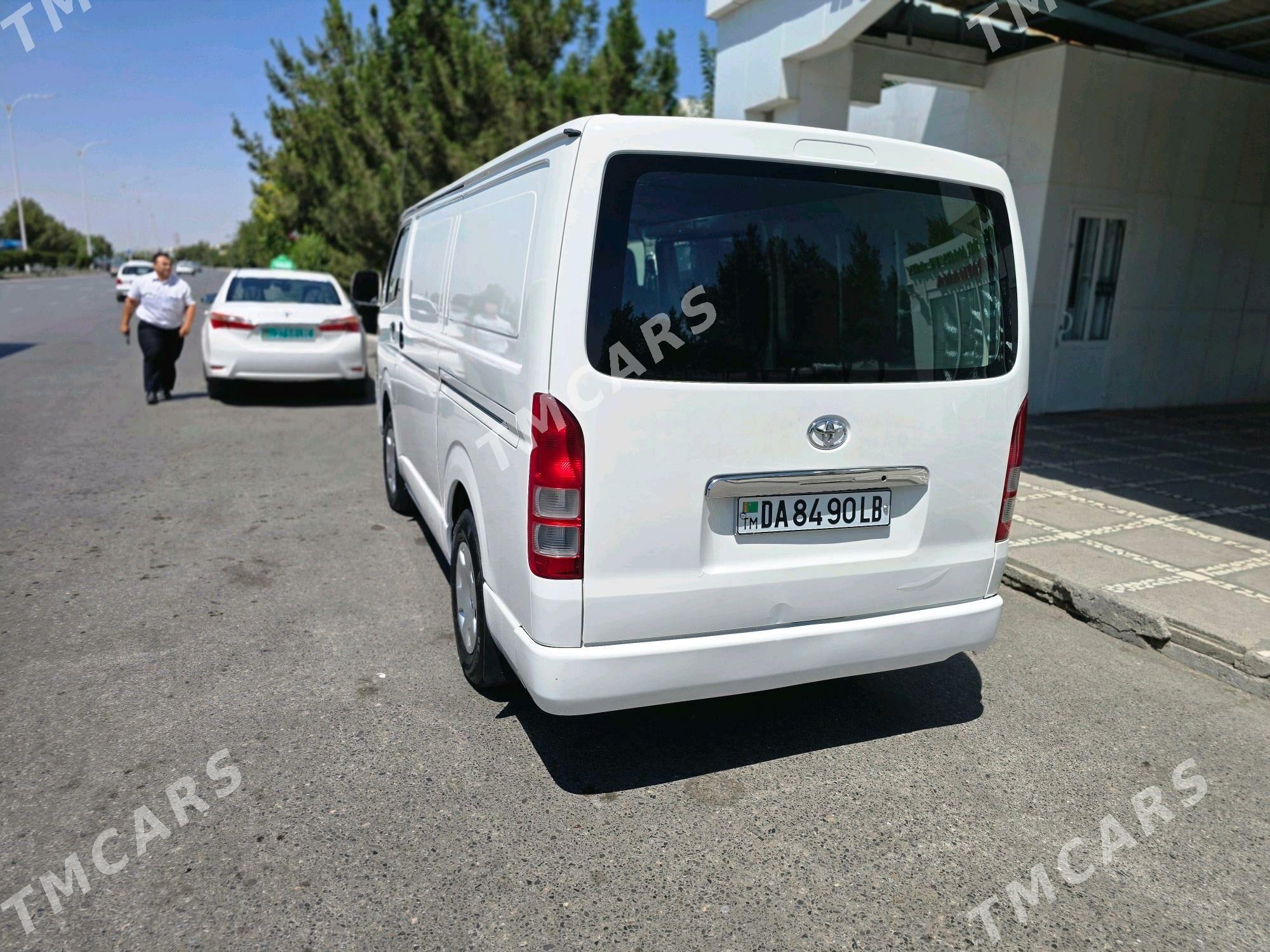 Toyota Hiace 2010 - 300 000 TMT - Туркменабат - img 4