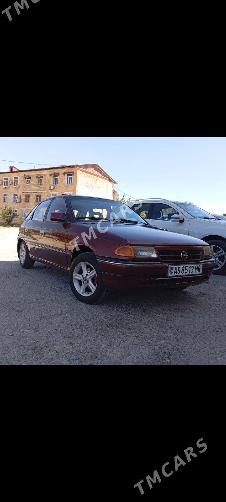 Opel Astra 1993 - 38 000 TMT - Мары - img 2