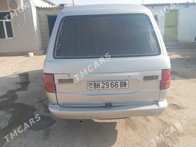 Toyota Town Ace 1994 - 30 000 TMT - Махтумкули - img 2