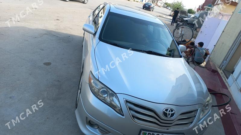 Toyota Camry 2011 - 198 000 TMT - Балканабат - img 1