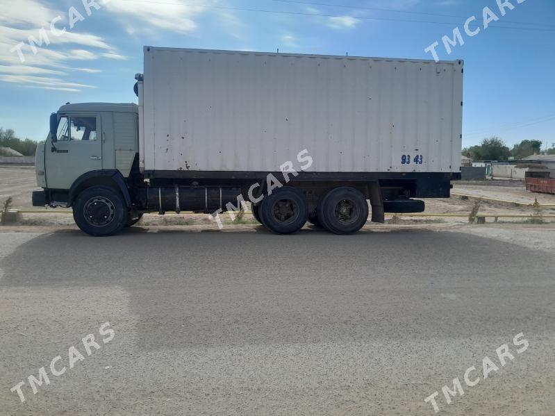 Kamaz 6520 1980 - 250 000 TMT - Гурбансолтан Едже - img 4