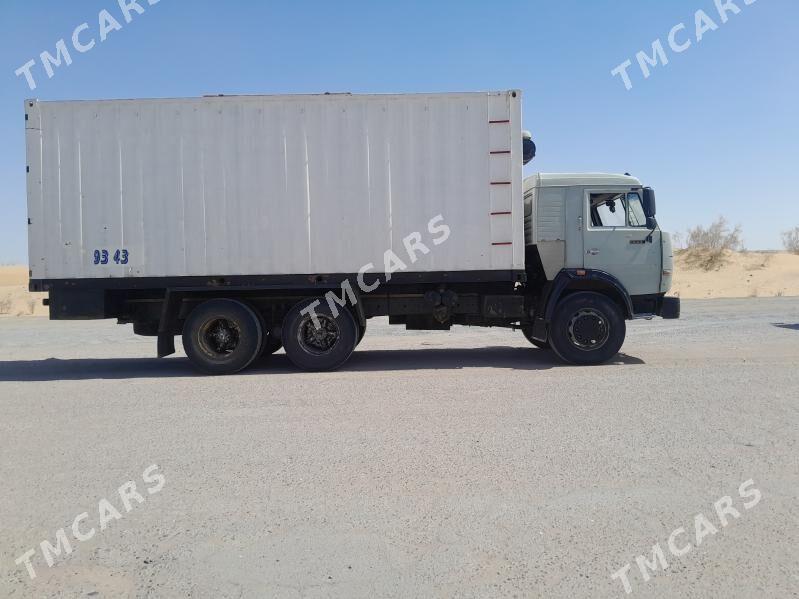 Kamaz 6520 1980 - 250 000 TMT - Гурбансолтан Едже - img 5