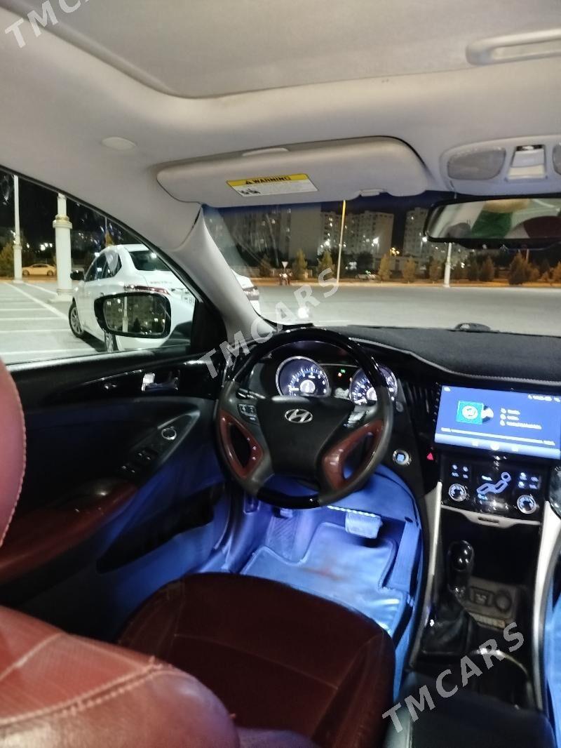 Hyundai Sonata 2011 - 147 000 TMT - Ашхабад - img 4