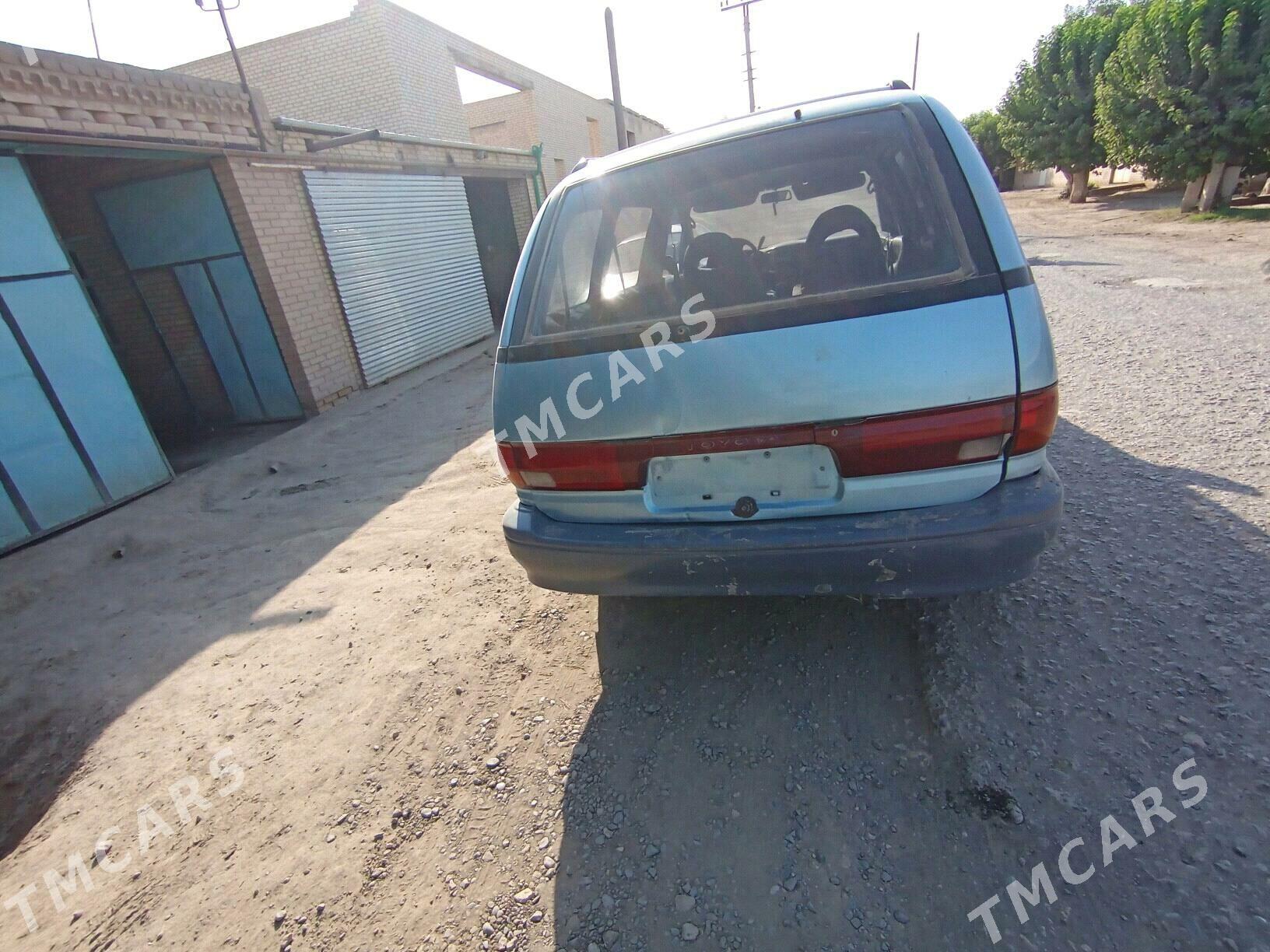 Toyota Previa 1992 - 72 000 TMT - Халач - img 8