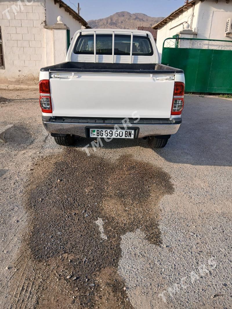 Toyota Hilux 2008 - 170 000 TMT - Балканабат - img 6