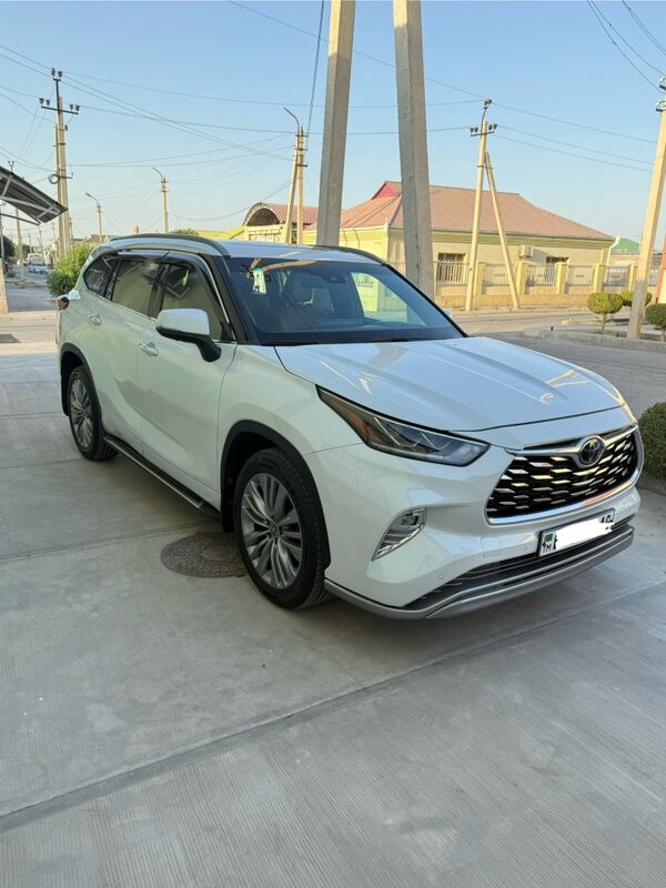 Toyota Highlander 2022 - 700 000 TMT - Aşgabat - img 6