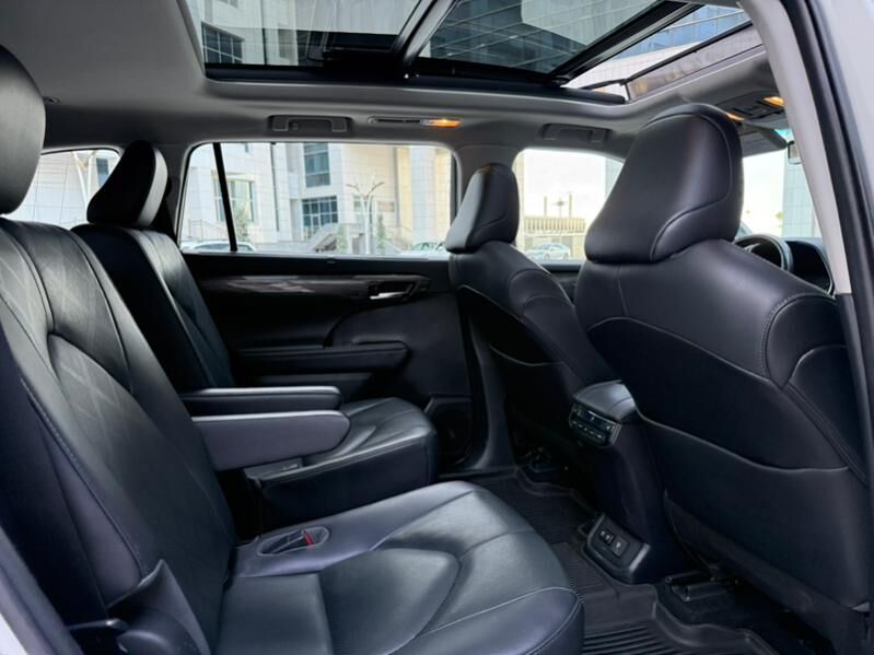 Toyota Highlander 2020 - 570 000 TMT - Aşgabat - img 10