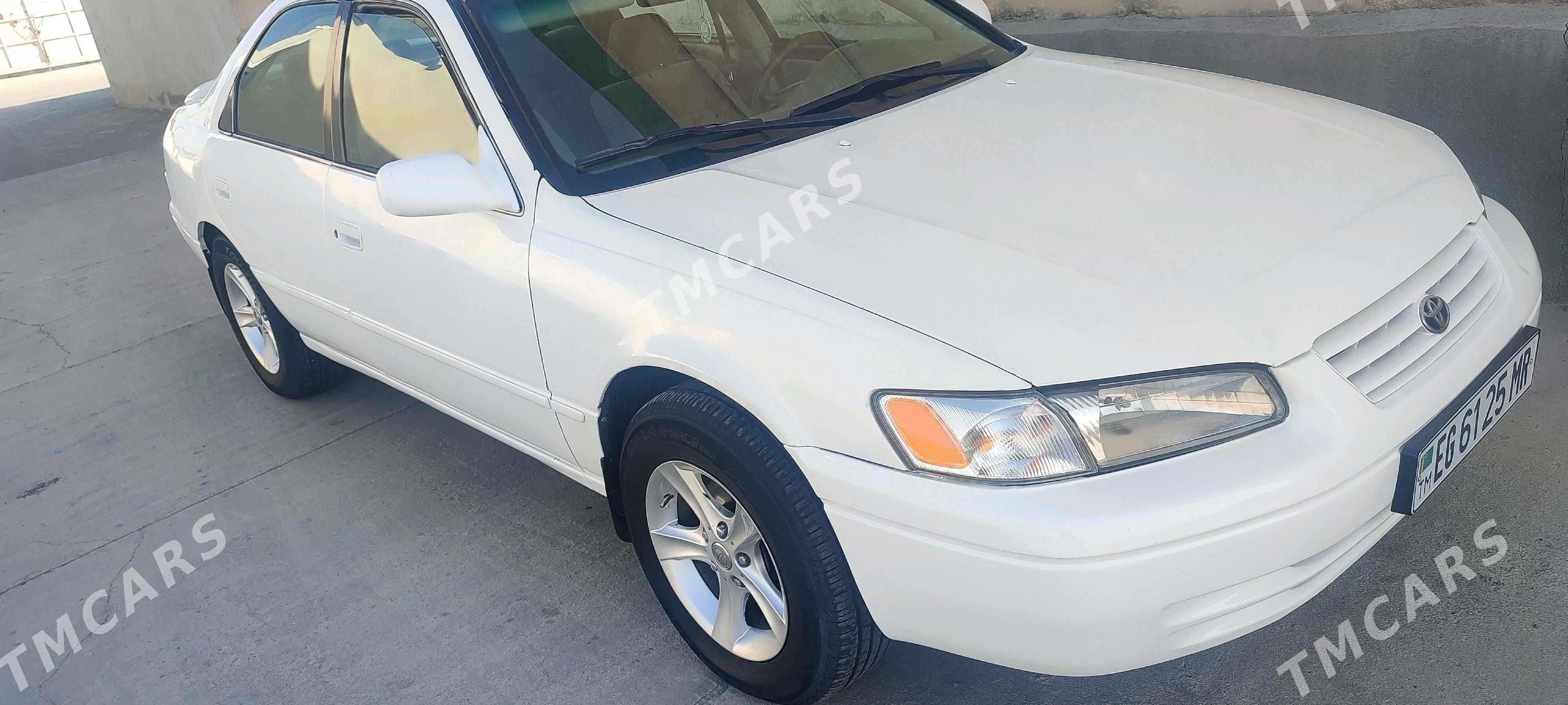 Toyota Camry 1997 - 140 000 TMT - Мары - img 2
