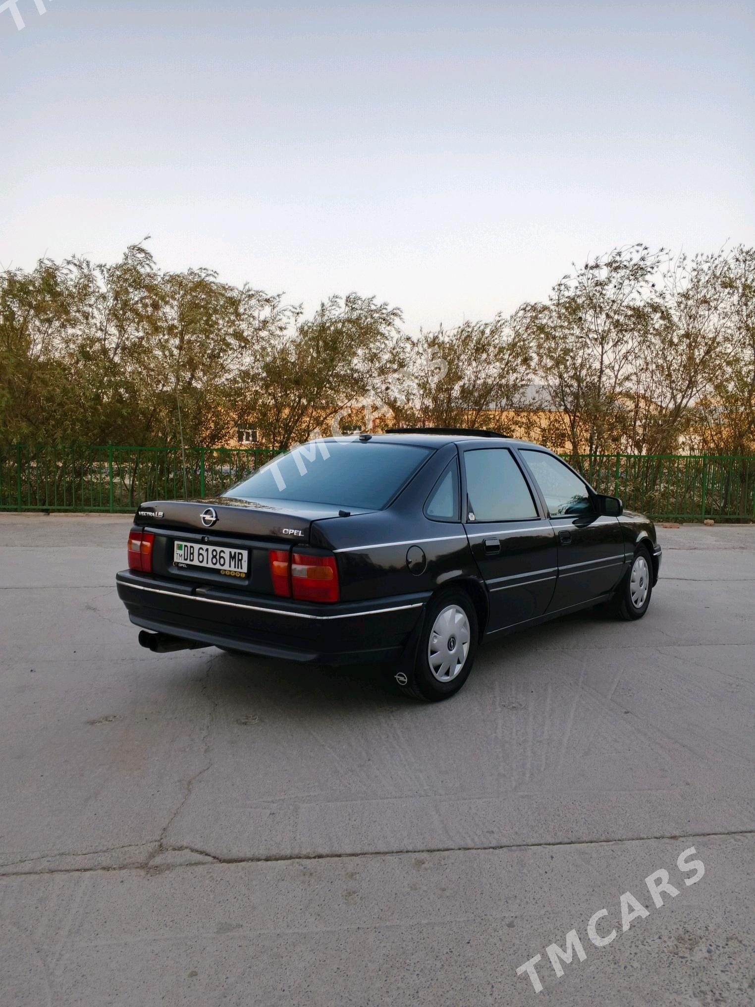 Opel Vectra 1993 - 35 000 TMT - Мары - img 4