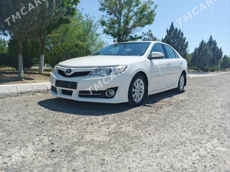 Toyota Camry 2012 - 200 000 TMT - Гызыларбат - img 5