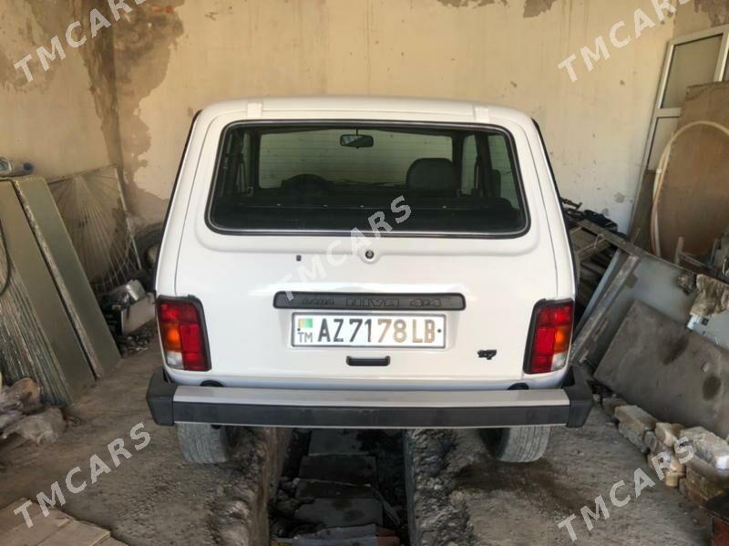 Lada Niva 2002 - 70 000 TMT - Türkmenabat - img 2