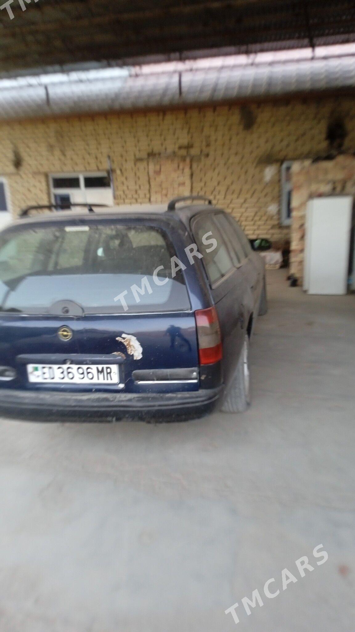 Opel Omega 1997 - 19 000 TMT - Сакарчага - img 2