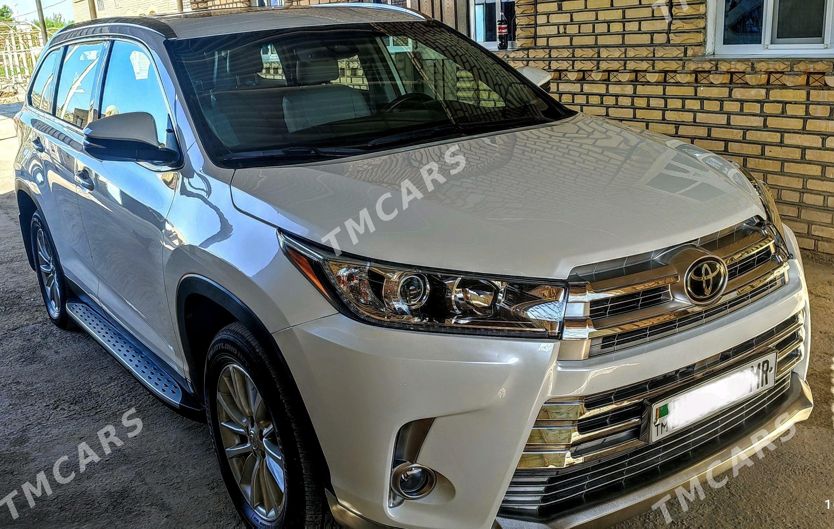 Toyota Highlander 2019 - 440 000 TMT - Мары - img 2